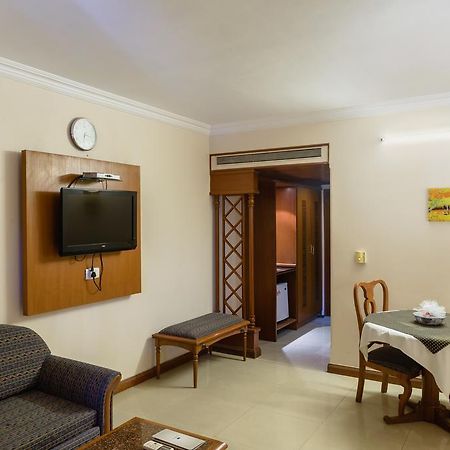 Quality Inn Palms Gandhidham Exterior photo